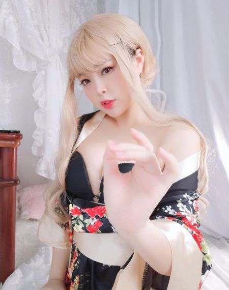 诱她全集_超清神马影院手机在线