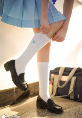 举起手来2追击阿多丸号_高清完整视频