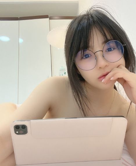 在丈夫面前被玩耍了_1080免费全集观看
